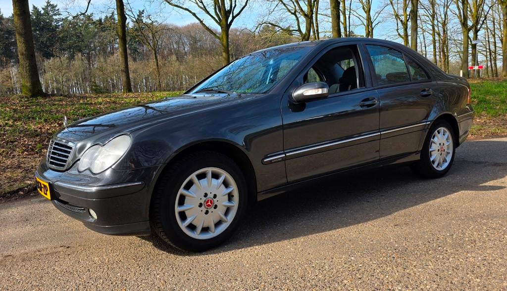 Mercedes-Benz C-klasse 200 Kompressor - NL Auto -, Gebruikt, 163 pk, Handgeschakeld, 1500 kg