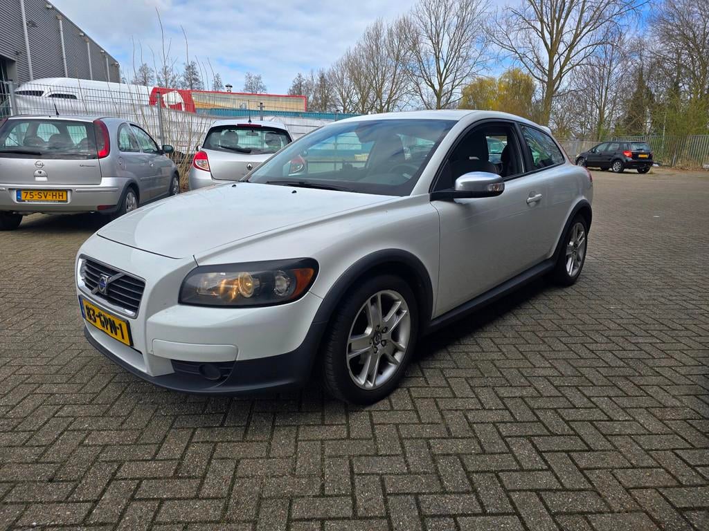Volvo C30 1.6 AIRCO BLUETOOTH NAP NL AUTO, Auto's, Voorwielaandrijving, 1596 cc, 101 pk, Gebruikt