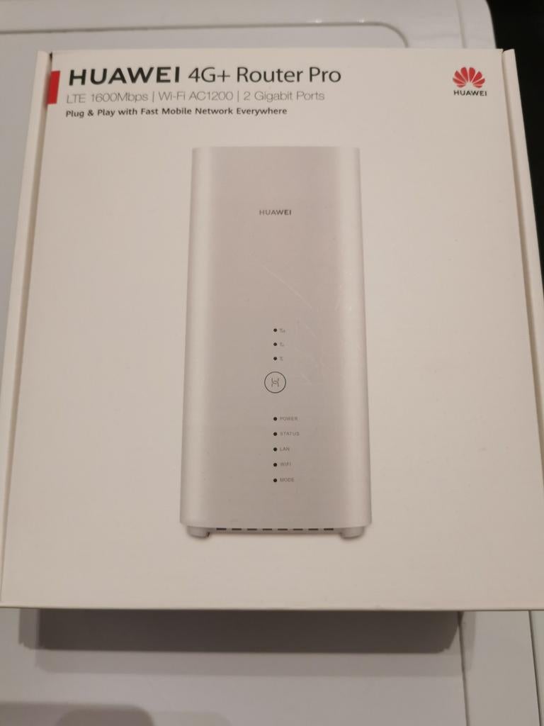 Huawei 4G+ Router Pro, Ophalen, Zo goed als nieuw, Router, Huawei