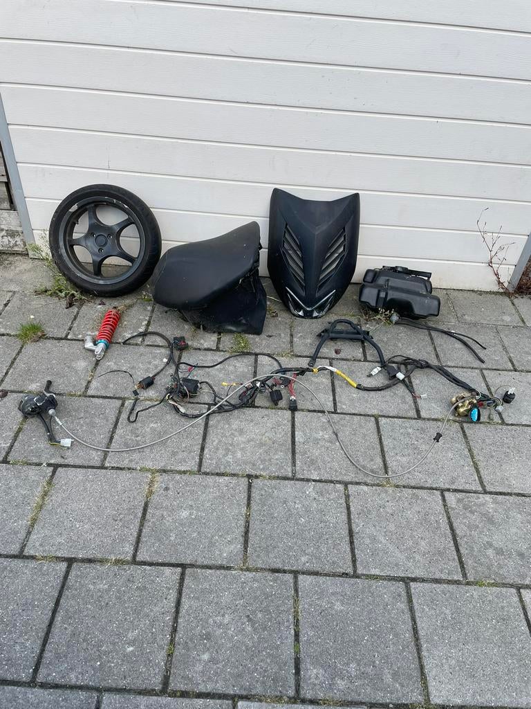 Yamaha aerox onderdelen, Ophalen of Verzenden, Zo goed als nieuw, Overige typen, Yamaha