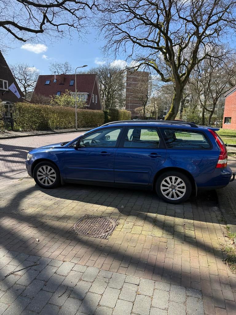 Volvo V50 1.8 2005 Blauw, Auto's, Volvo, Voorwielaandrijving, 125 pk, 1281 kg, 4 cilinders