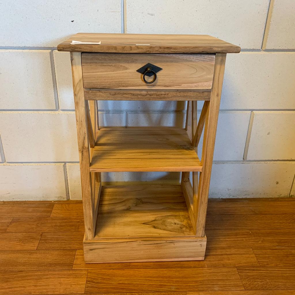 Nachtkastje - massief teak - 1 lade – 2 planken - TTM Wonen, Huis en Inrichting, Slaapkamer | Nachtkastjes, TTM Wonen, Meubels – (Perzische) Tapijten en Woonaccessoires