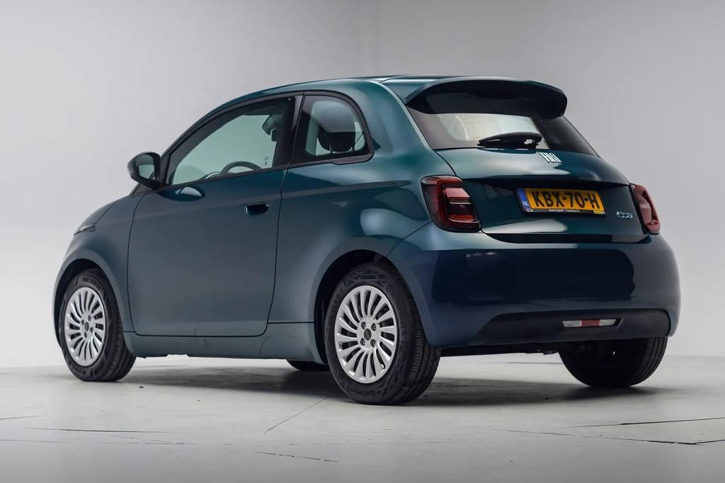 Fiat 500 Action Plus 24 kWh [ Navigatie Stoelverwarming Airc, 0 cilinders, Gebruikt, 70 pk, Elektrische buitenspiegels