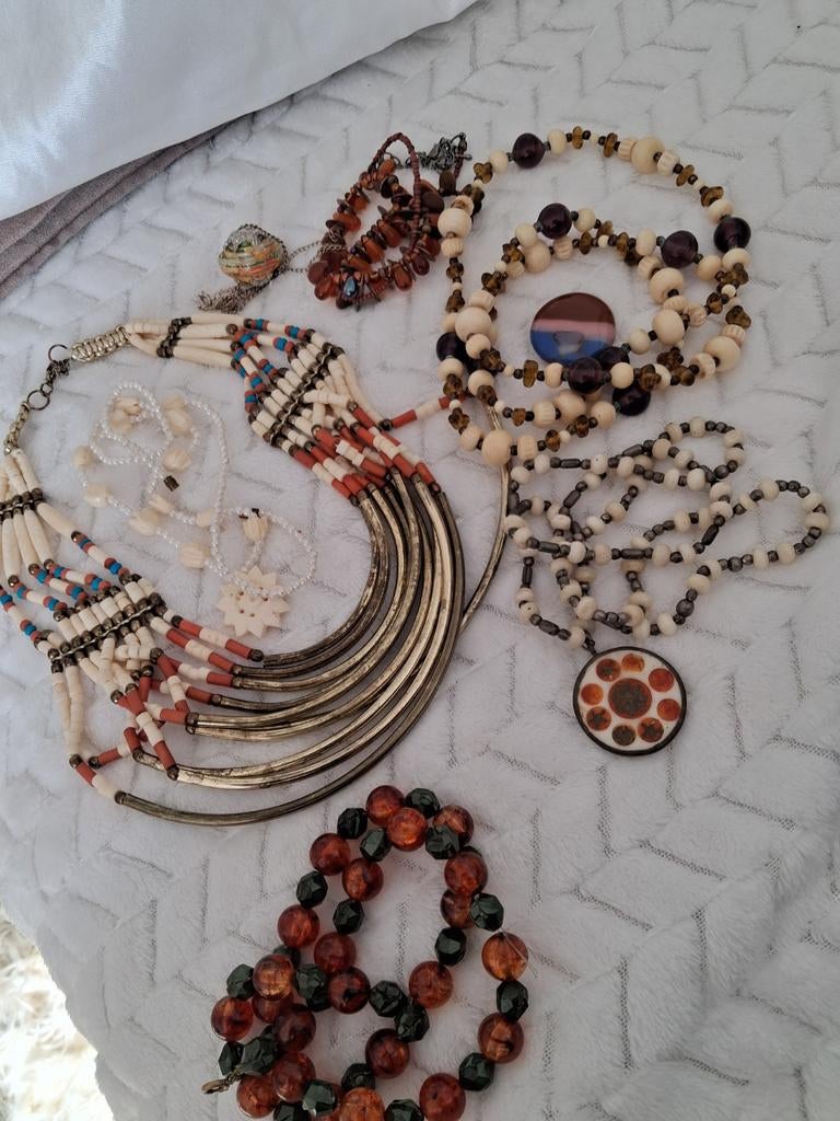 Sieraden uit boedelruiming, Ophalen of Verzenden, Overige materialen