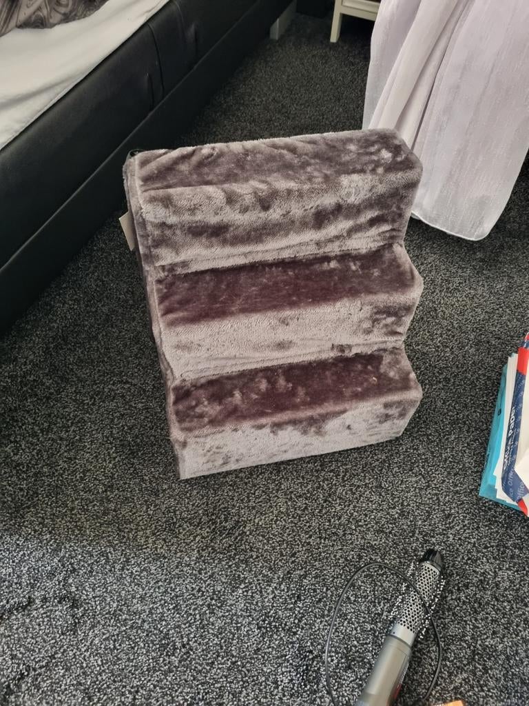 Honden bankje nieuw, Dieren en Toebehoren, Ophalen of Verzenden