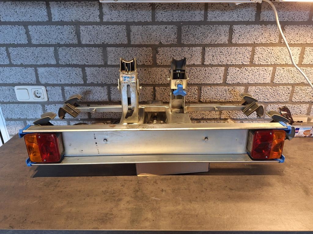 Twinny load, Ophalen of Verzenden, Zo goed als nieuw, Trekhaakdrager