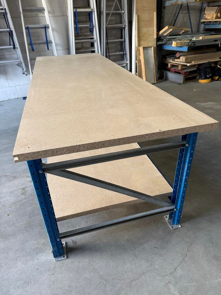 Stevige Werkbank / Paktafel - Ideaal voor Werkplaats of Maga, Doe-het-zelf en Verbouw, Werkbanken, Ophalen, Gebruikt, 170 cm of meer