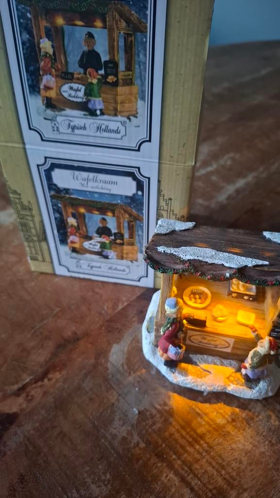 Typisch Hollands Wafelkraam Kerstdorp, Ophalen, Gebruikt
