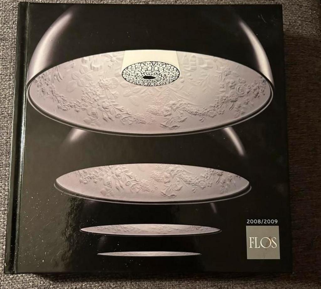 Catalogus FLOS 2008/2009 inrichting en interieur, Ophalen of Verzenden, Zo goed als nieuw