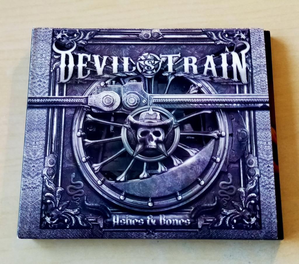 Devil's Train - Ashes & Bones CD 2022, Ophalen of Verzenden, Gebruikt