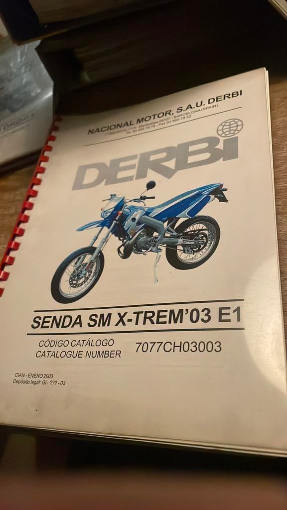 Derbi senda sm werkplaats boek met technische tekeningen, Ophalen of Verzenden