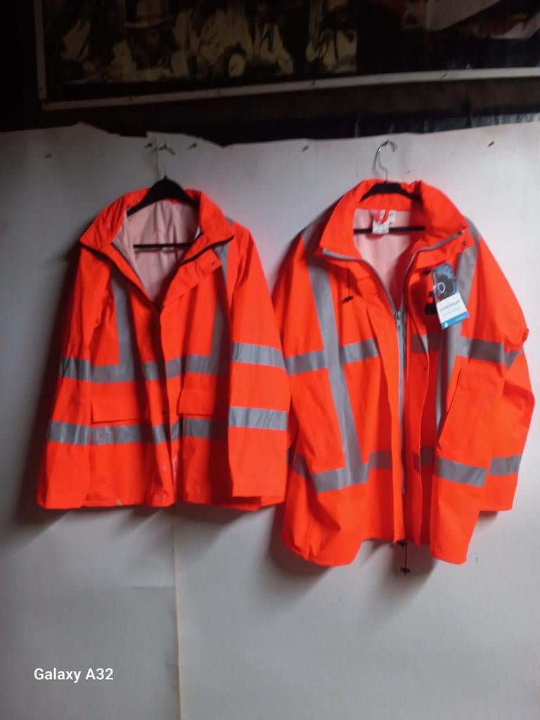 2x hydrowear Jassen, Tuin en Terras, Werkkleding, Ophalen of Verzenden, Zo goed als nieuw