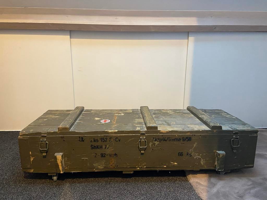 Stoere Legerkist op Wielen - Speelgoedkist / Kinderkamer, Huis en Inrichting, Ophalen, Gebruikt, Overige typen, Minder dan 10 m²