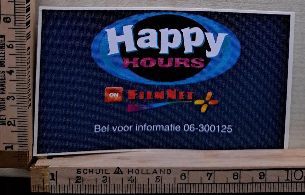 Vintage sticker Happy hours Filmnet logo merk, Ophalen of Verzenden, Zo goed als nieuw
