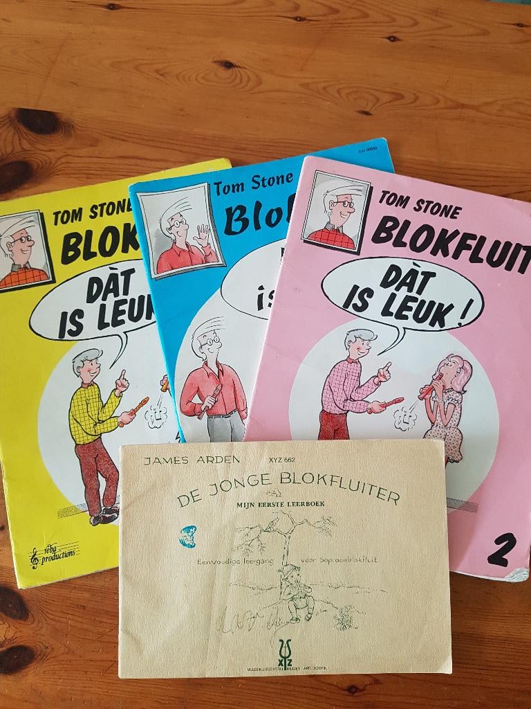 4 boekjes voor de blokfluit, Instrument, Tom Stone, Ophalen, Gelezen