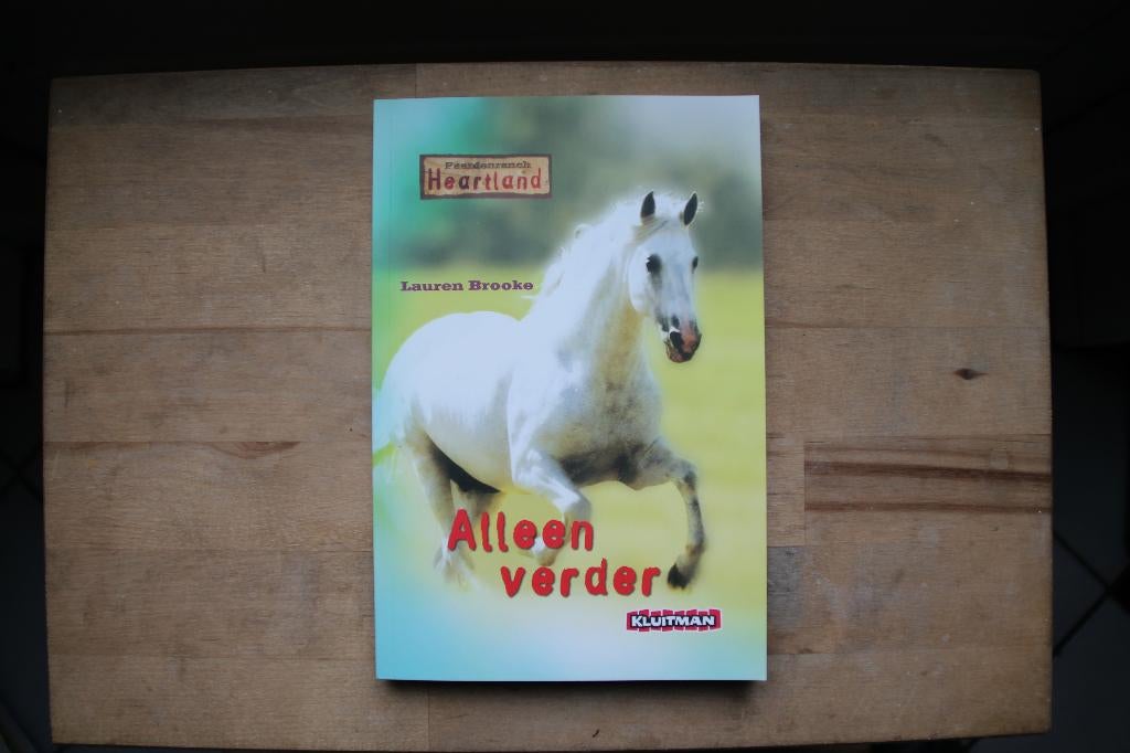 kinderboek 'Alleen verder' van de serie Heartland, Ophalen of Verzenden, Zo goed als nieuw