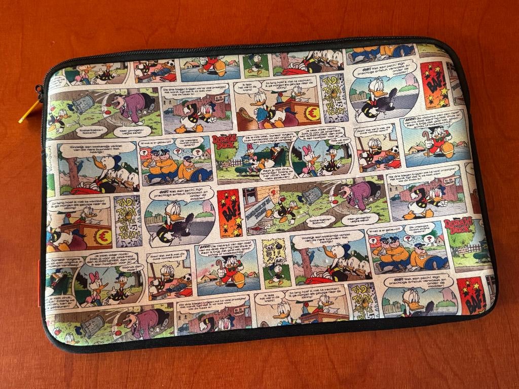 Donald Duck Laptop Sleeve, Ophalen of Verzenden, 15 inch, Zo goed als nieuw