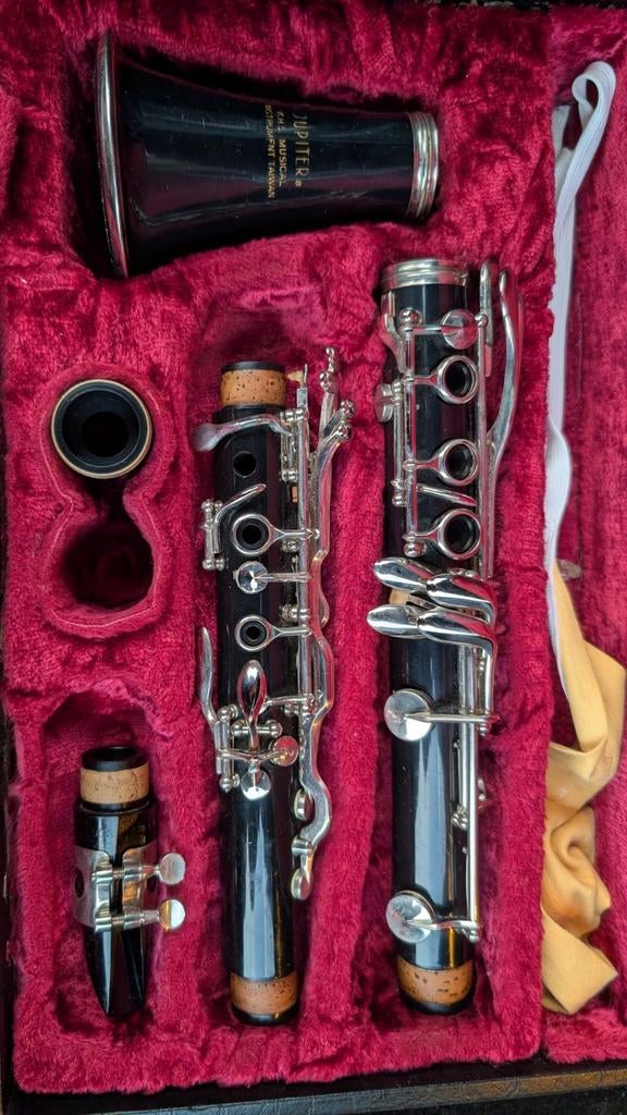 Jupiter Klarinet, Ophalen, Hout