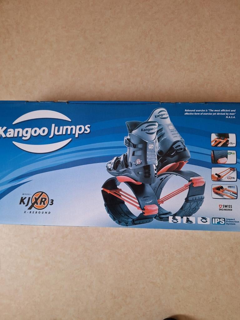 Te koop: Kangoo Jumps, Ophalen, Zo goed als nieuw