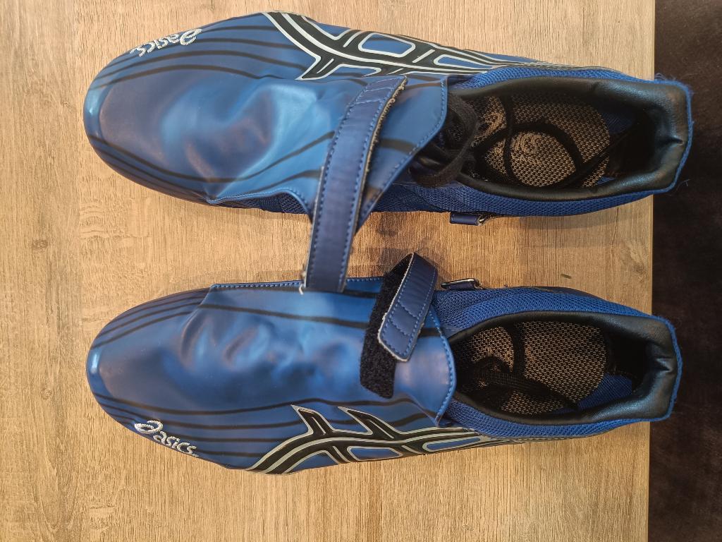Asics cyberflash sprintspikes maat 44, Sport en Fitness, Loopsport en Atletiek, Gebruikt, Ophalen of Verzenden, Spikes, Hardlopen