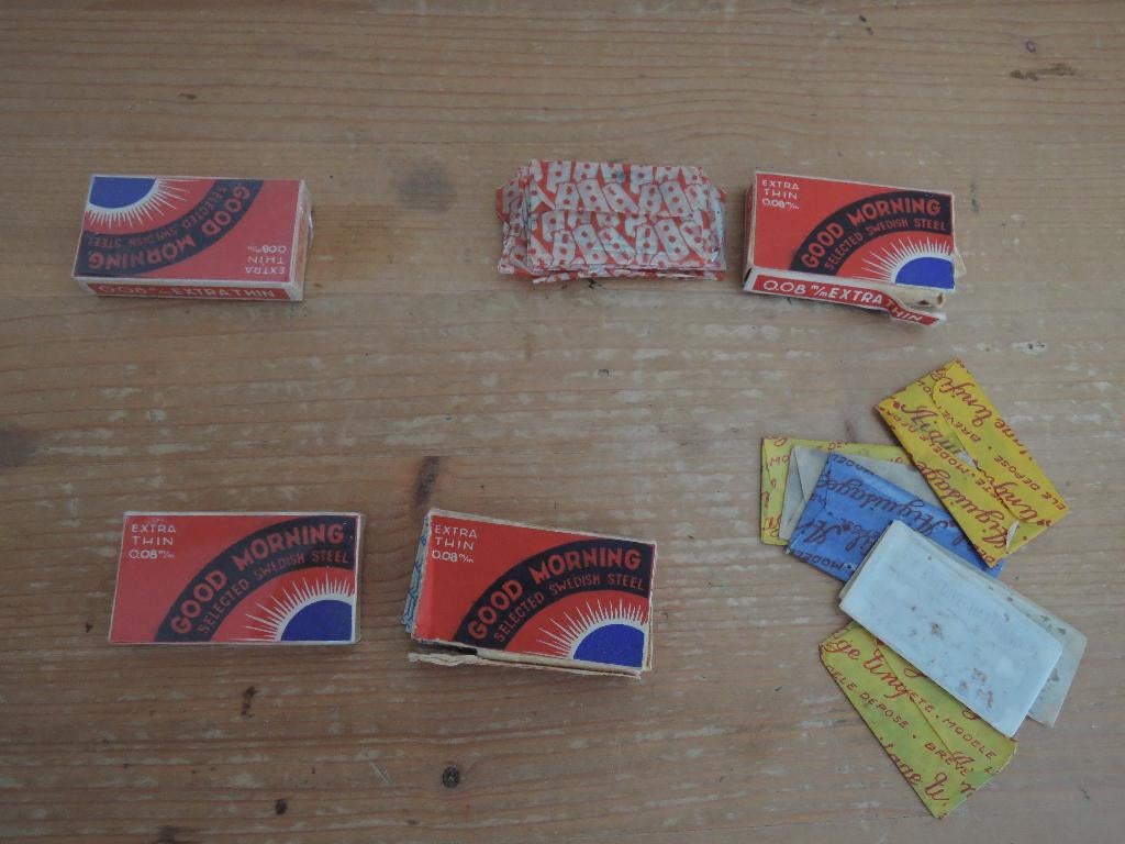 Ouderwetse doosjes met scheermesjes, Ophalen of Verzenden, Nieuw, Gehele gezicht, Verzorging