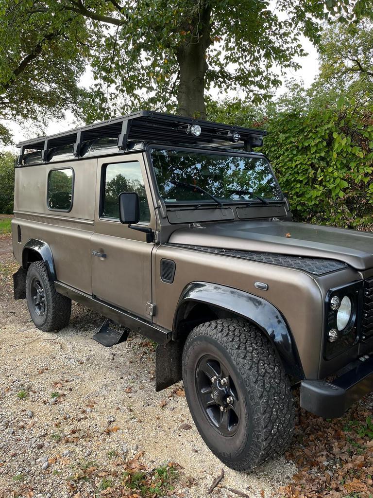 Gerestaureerde Defender 110 300 TDI, Land Rover, 4 cilinders, 2495 cc, Origineel Nederlands