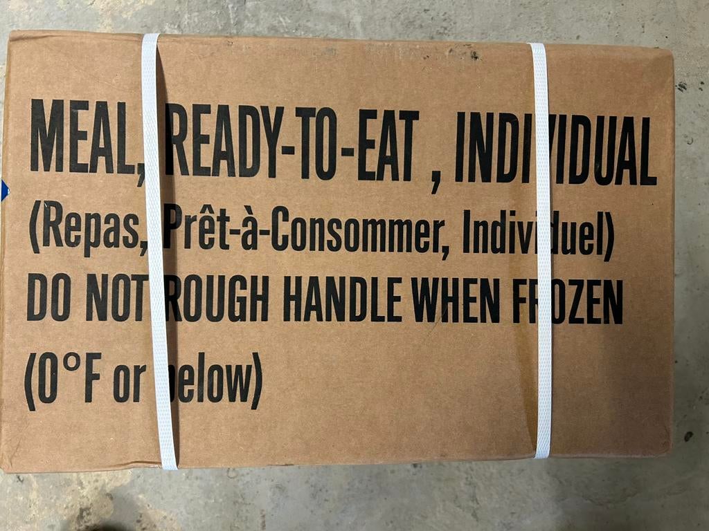 US Army MRE rantsoen doos, Verzamelen, Militaria | Algemeen, Ophalen of Verzenden, Landmacht, Amerika, Embleem of Badge