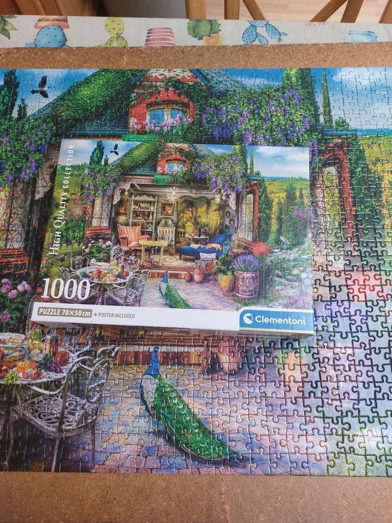 Mooie puzzel van Clementoni tuinhuis 1000 stukjes, Ophalen of Verzenden, 500 t/m 1500 stukjes, Zo goed als nieuw
