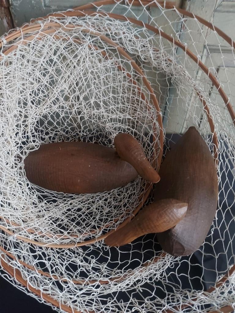 2 houten lokeenden en een decoratieve fuik, Antiek en Kunst, Ophalen of Verzenden