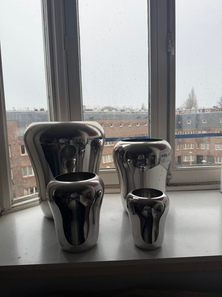 Alessi Baba vaas vier formaten, Huis en Inrichting, Ophalen, Overige materialen, Overige kleuren, Zo goed als nieuw