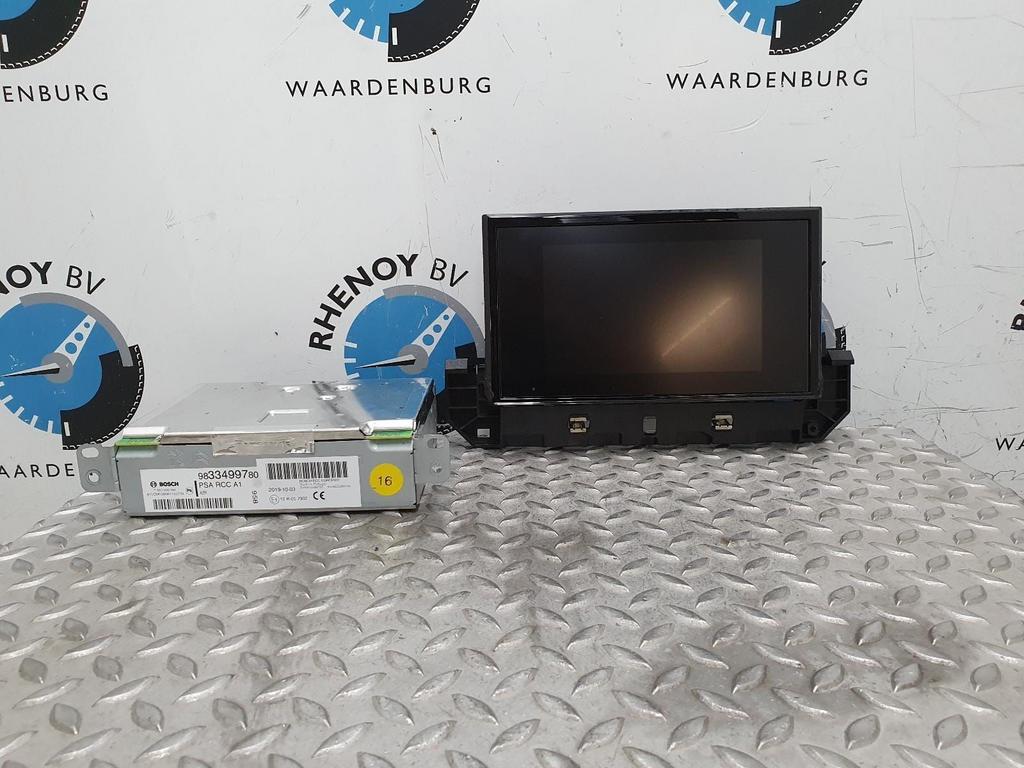 DS3 Crossback navigatie 2020, Gebruikt, -, -, Ophalen of Verzenden