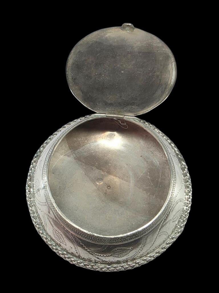 Zilver 19e eeuws Doosje Zeeuws Broekstuk, Antiek en Kunst, Verzenden, Zilver