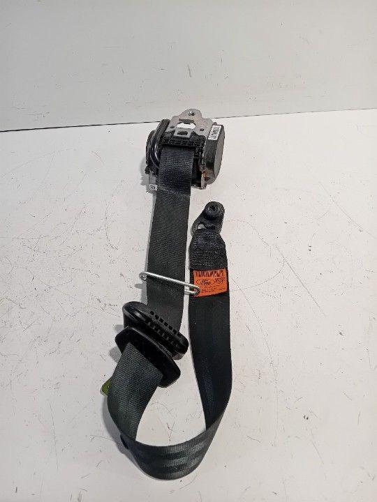 Veiligheidsgordel rechts voor Ford Transit, Onderdelen@venauto.nl, Van der Ven Autorecycling B.V., Gebruikt, Ettenseweg 76, 4706 PB Roosendaal, The Netherlands