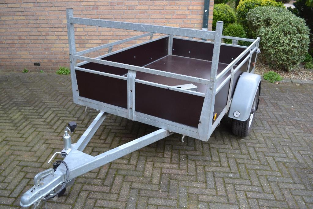 prima gebruikte aanhanger, Ophalen, Zo goed als nieuw