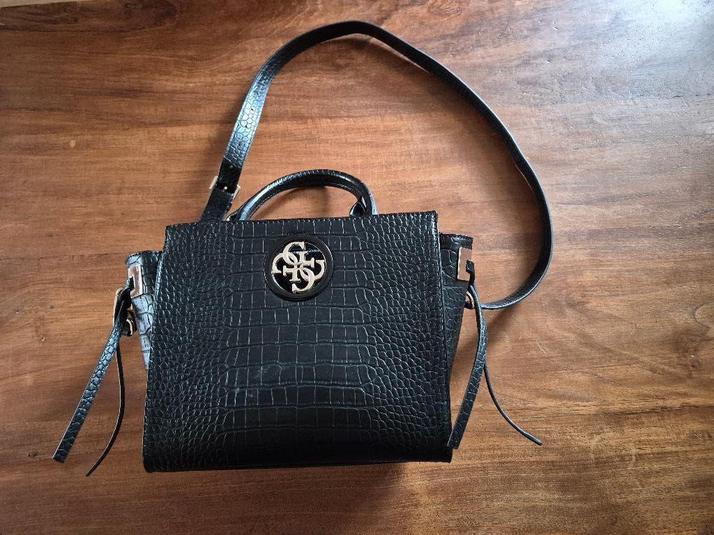 Guess handtas nieuw te koop, Sieraden, Tassen en Uiterlijk, Tassen | Damestassen, Ophalen of Verzenden, Nieuw, Zwart, Handtas