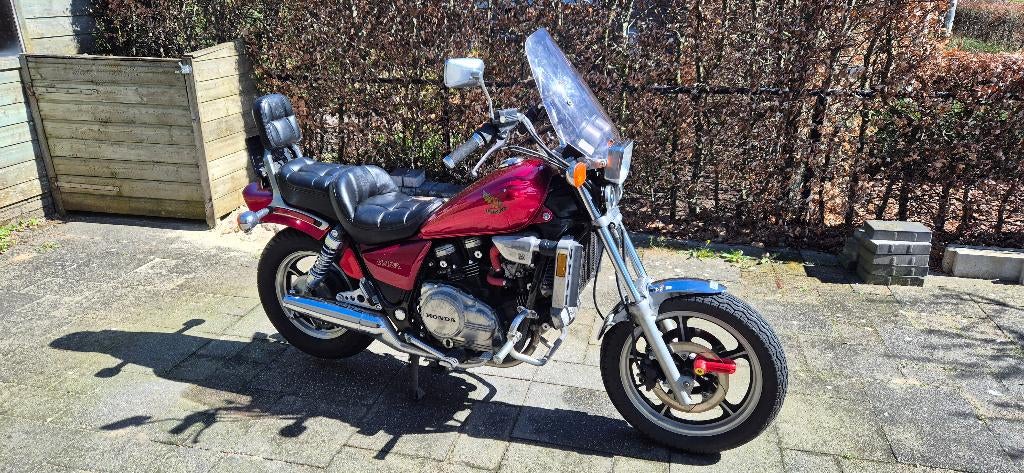 Motor, Honda VF700 C Magna, Motoren, 700 cc, Cardan-aandrijving, 4 cilinders, Gebruikt