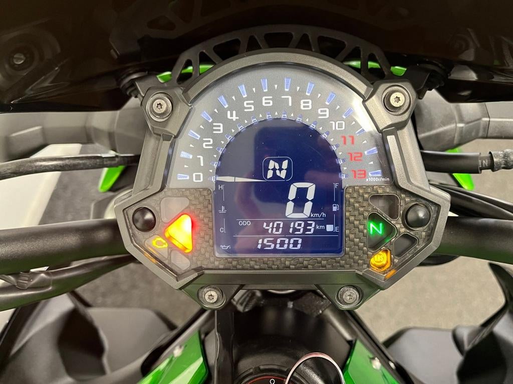 Kawasaki Z 900 ABS (bj 2017) - foto 2