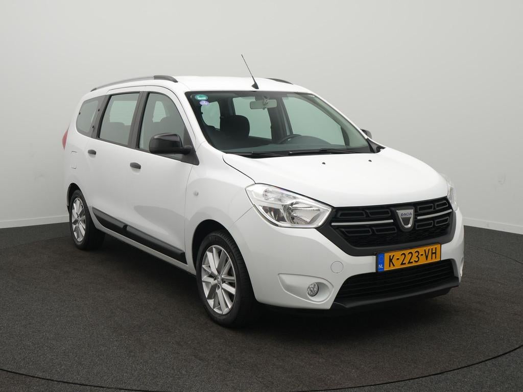 Dacia Lodgy TCe 130 Comfort - Occasion Lease vanaf €514 p/, Auto's, Dacia, 12 maanden, Stof, Gebruikt, 4 cilinders