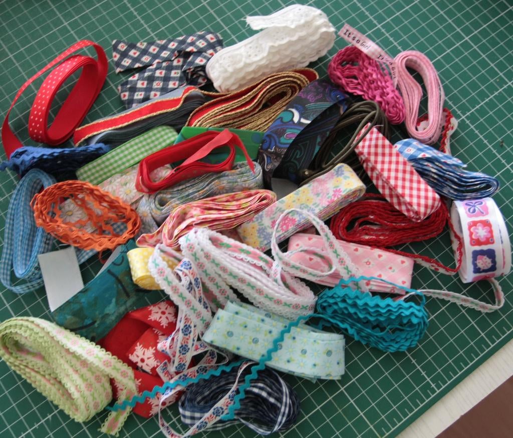 Bandjes, kantjes, Hobby en Vrije tijd, Naaien en Fournituren, Nieuw, Garen of Naald(en), Ophalen of Verzenden