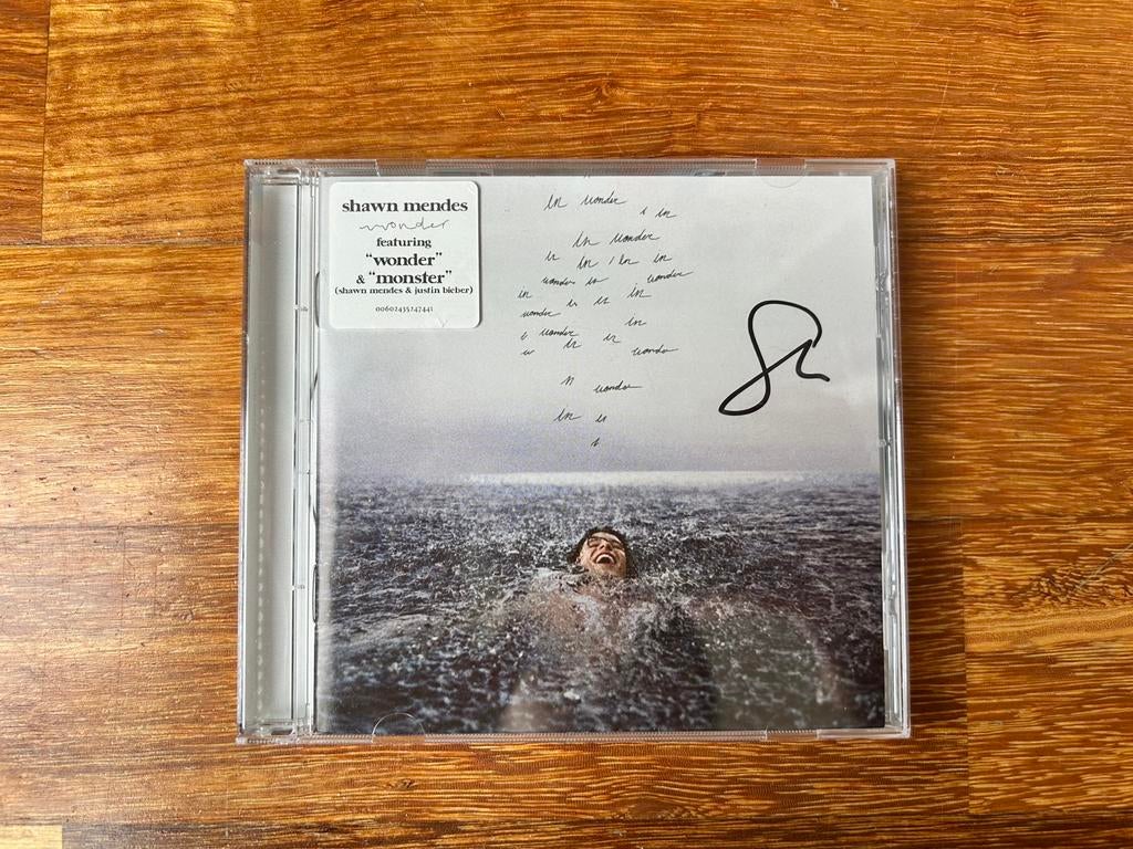 Shawn Mendes Wonder cd gesigneerd, Ophalen of Verzenden, 2020 tot heden, Zo goed als nieuw