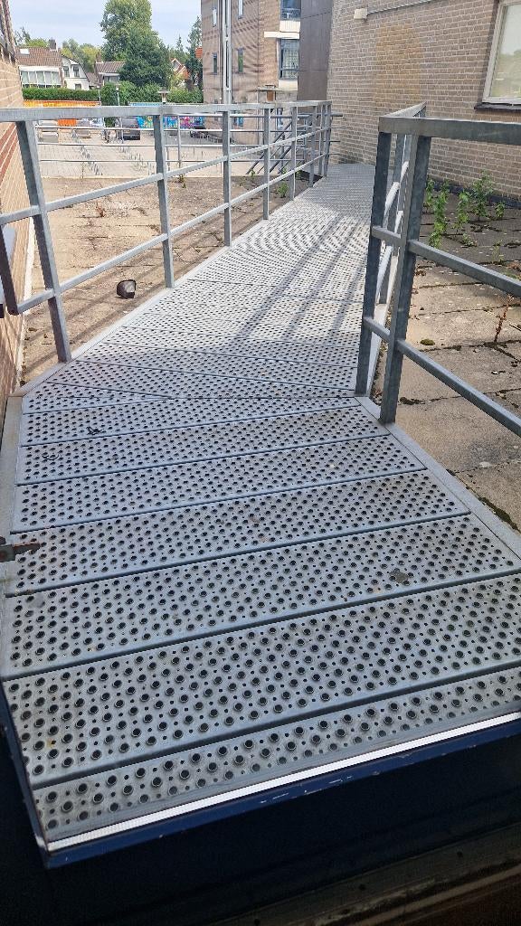 Loopbrug brug balustrade brugdeel platform ( 518 ), Ophalen, Gebruikt, Nb, Nb