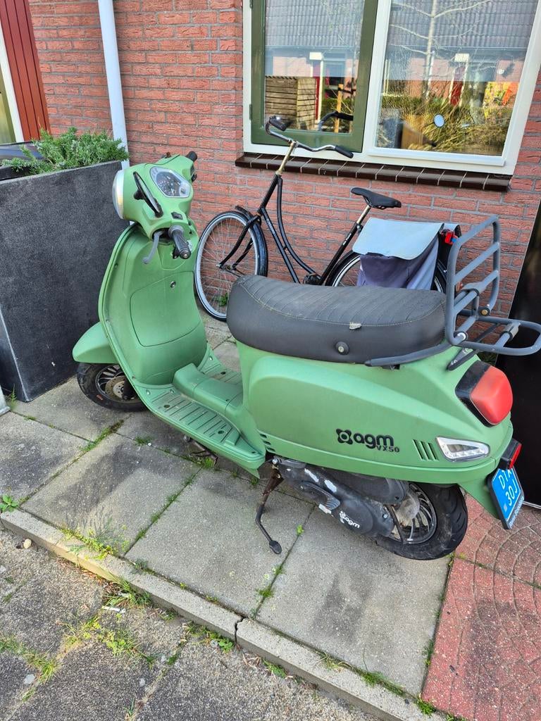 AGM snorscooter groen, Fietsen en Brommers, Ophalen