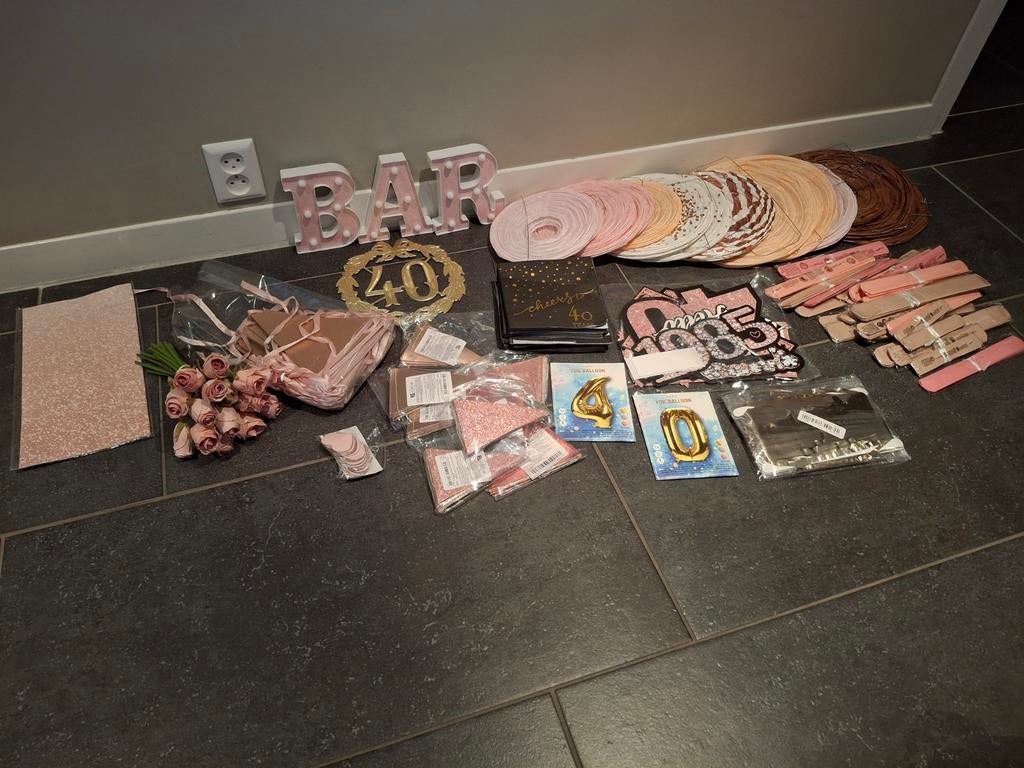 Roze 40 versiering, Ophalen of Verzenden, Nieuw, Versiering, Verjaardag