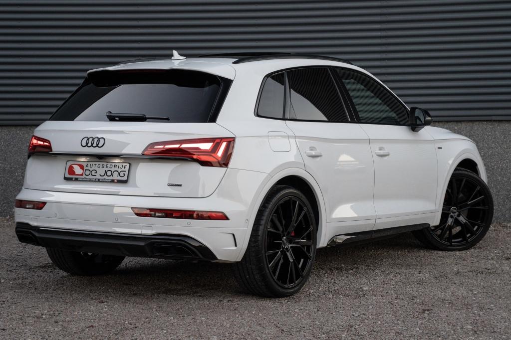 Audi Q5 55 TFSIe Q Competition 367PK | RS-Stoelen | Pano | L, Auto's, 12 maanden, 14 kWh, Gebruikt, 4 cilinders