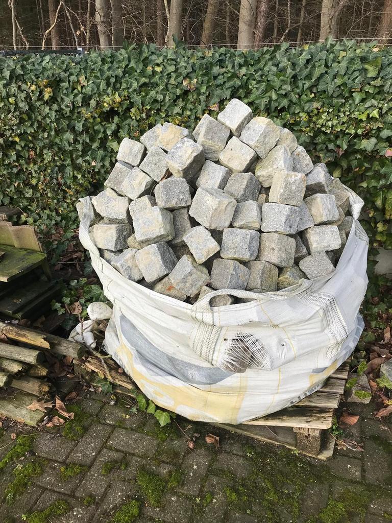 Granieten kinderkoppen, Tuin en Terras, Grind, Keien en Split, Ophalen, Graniet, Overige typen, Zo goed als nieuw