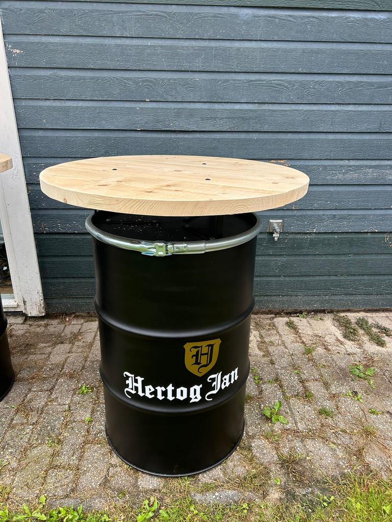 Statafel van olievat Heineken, hertog, personaliseer, Ophalen, Gebruikt