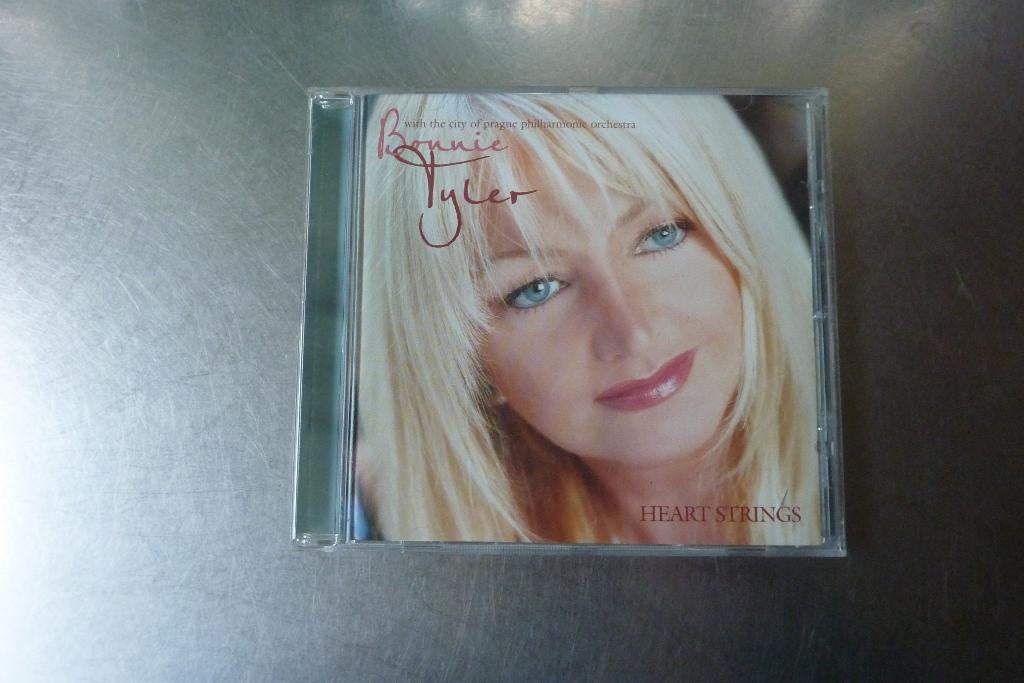 Bonnie Tyler - Heart Strings, Cd's en Dvd's, Ophalen of Verzenden, Zo goed als nieuw, Poprock