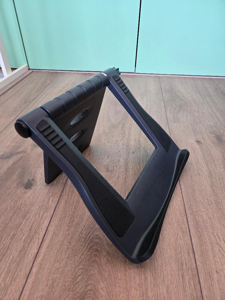 Kensington SmartFit Easy Riser laptopstandaard grijs, Computers en Software, Ophalen of Verzenden, Zo goed als nieuw, Kensington