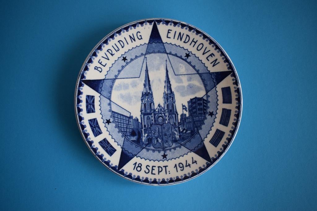 militaria bevrijding bord Eindhoven, Verzenden, Overige soorten, Nederland, Overige typen