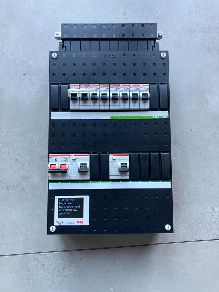 Abb 1 fase meterkast met 8 groepen waaronder kookgroep, Ophalen of Verzenden, Zo goed als nieuw, Overige typen